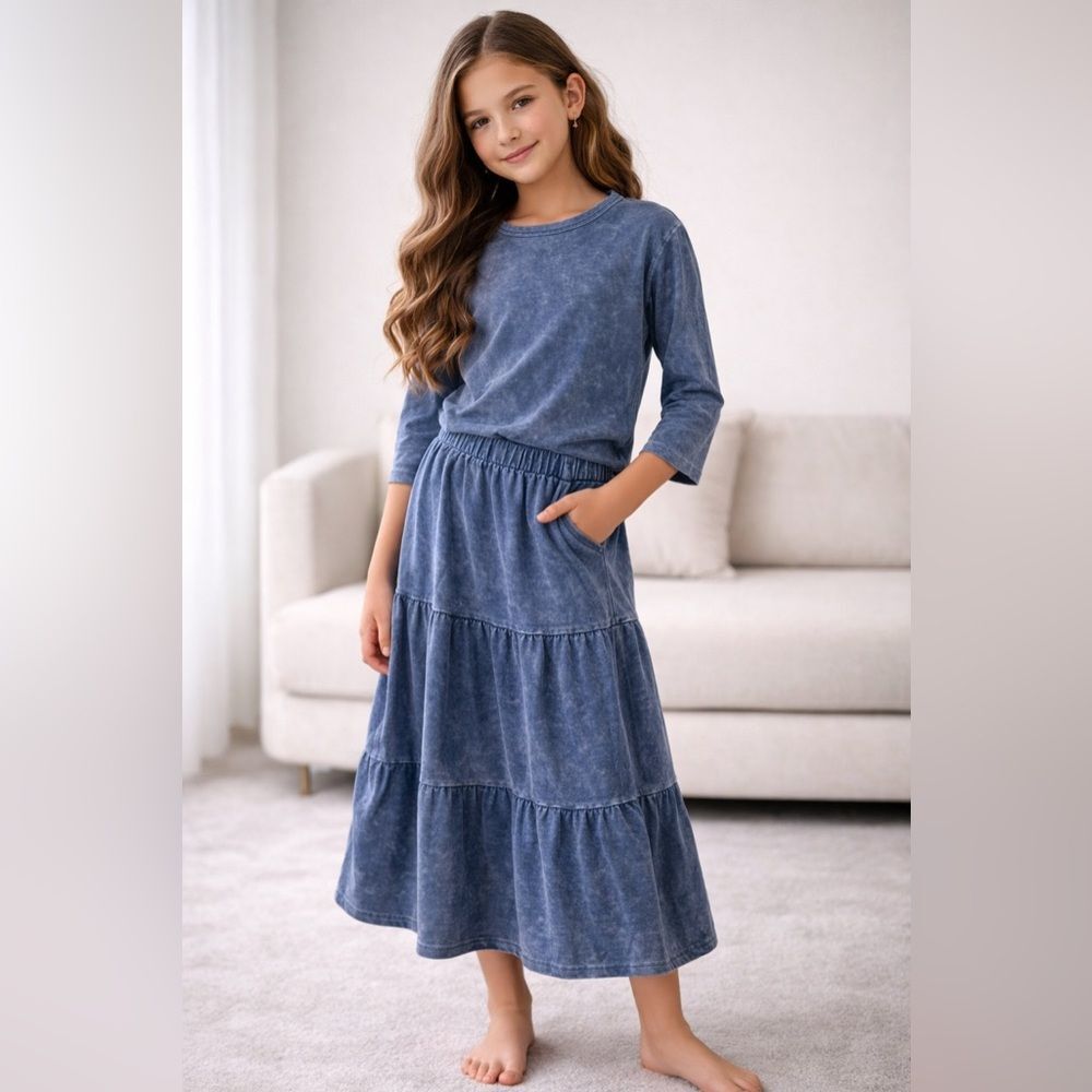 Sabrina Girls 2-Piece Set – Blue Acid Wash Top & Maxi Skirt – Size 20